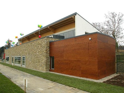 Asilo nido di Mozzo: dietrofront Ritirati i cinque licenziamenti - Hinterland - L'Eco di Bergamo - Notizie di Bergamo e provincia