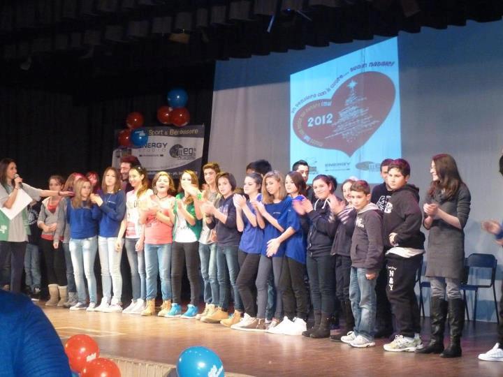 15380_349685345129989_1177618707_n