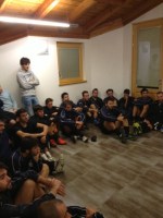 Gli atleti Amici Mozzo: serata informativa sui pericoli delle dipendenze. Appuntamento con CAT « AMICI MOZZO 2008 Football Club