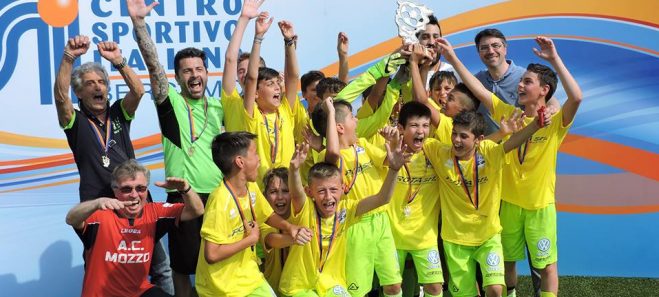 5A56BD5B-2303-4083-9D82-A32DF4A501EB